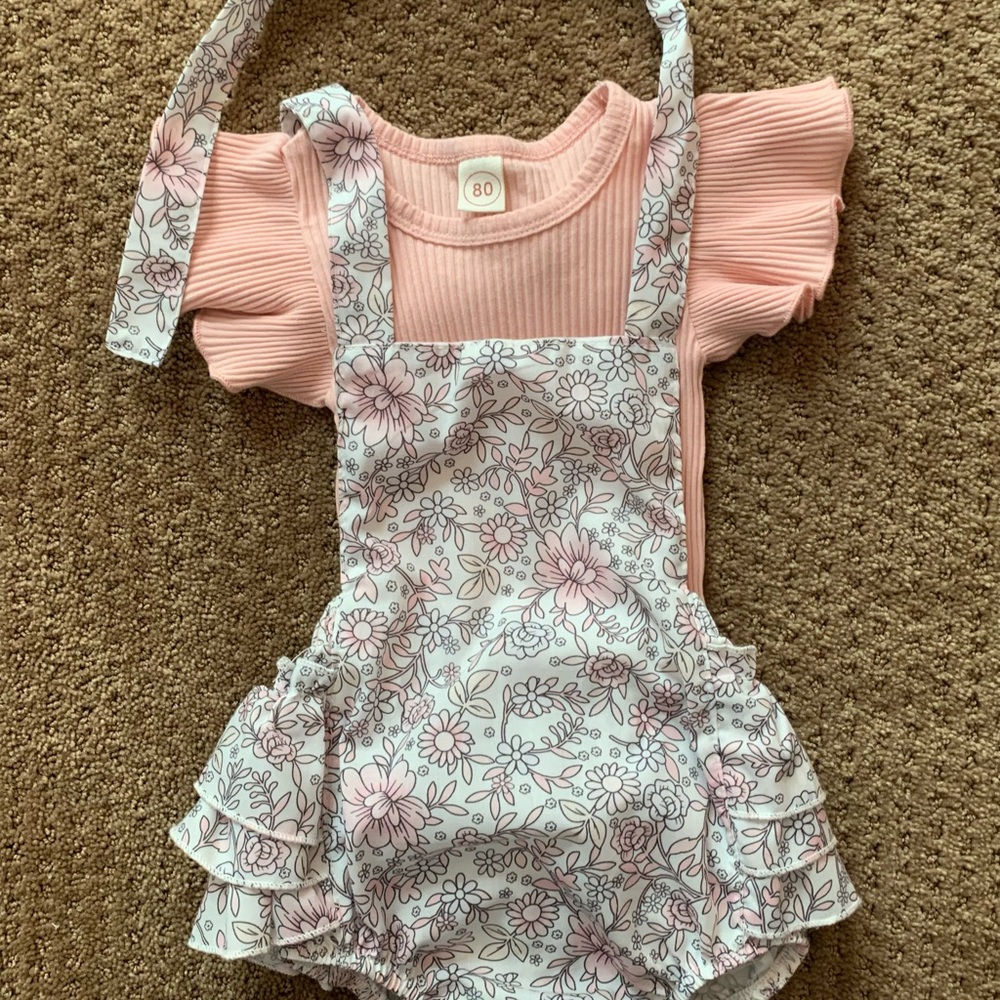 Pink and gray floral romper with pink shirt. New w/o tags; washed never worn.